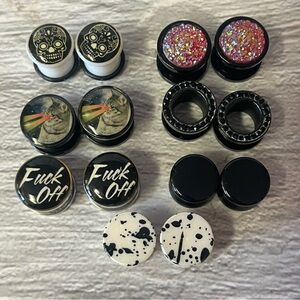 Graphic and Glitter Ear Plugs 10mm Set of 7